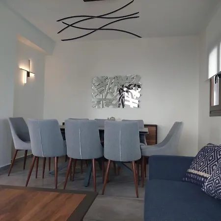 Infinity Vila Menetaí